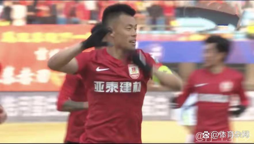 谭龙破门帕拉西奥斯救主 长春亚泰战平武汉三镇1-1